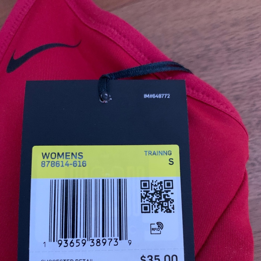 Brand New Nike Sports Bra! - Picture 4 of 4